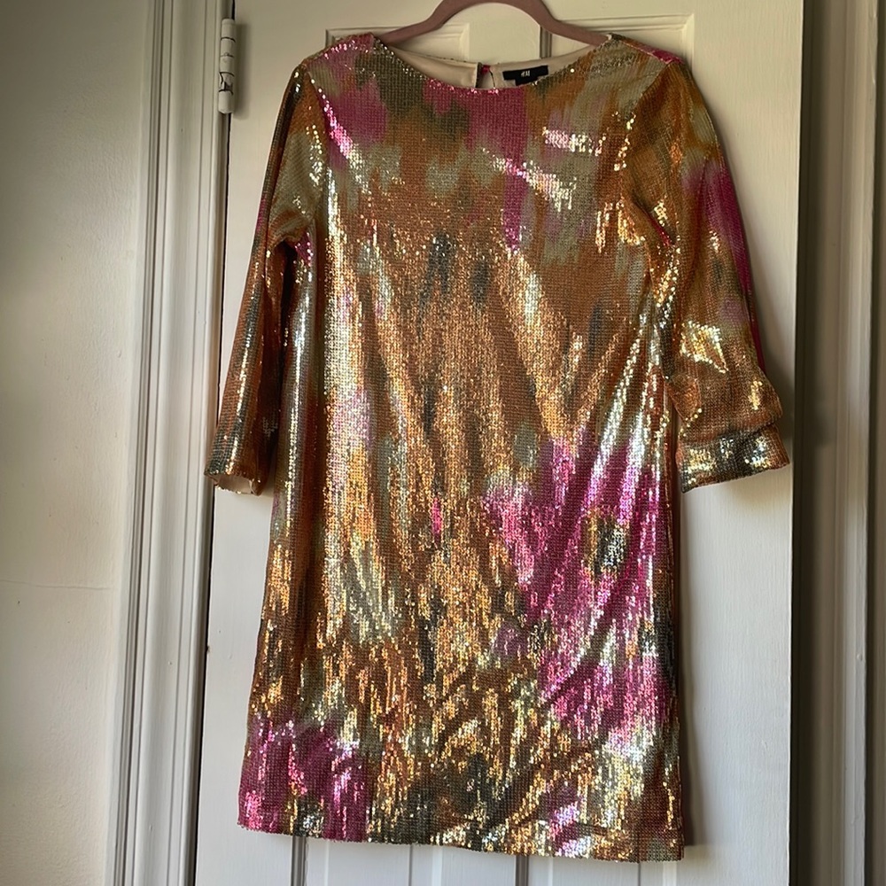 Super fun printed sequin LS dress M